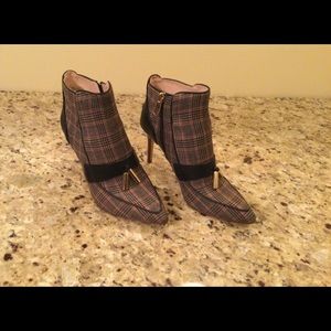 New Louise et Cie Shiro Leather Ankle Booties in Plaid